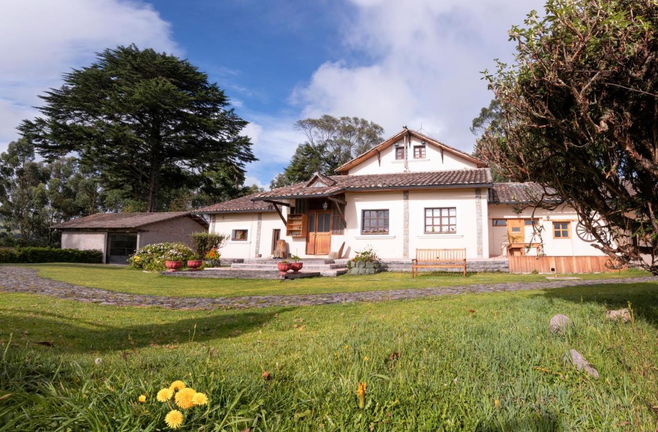 Hosteria Papagayo Cotopaxi Machachi Kültér fotó