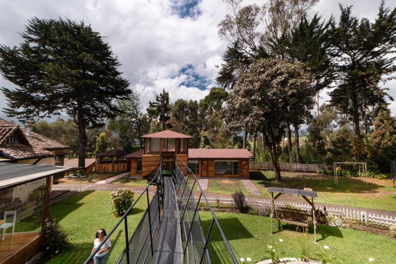 Hosteria Papagayo Cotopaxi Machachi Kültér fotó